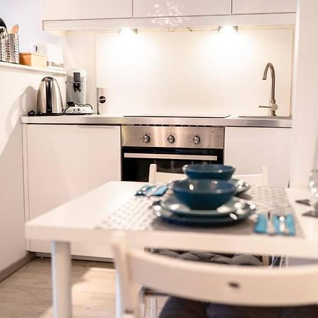 Modernes Apartment Auf 2 Etagen In Ruhiger Lage Zentral Zu Stadion Und Westfalenhallen Dortmund Luaran gambar